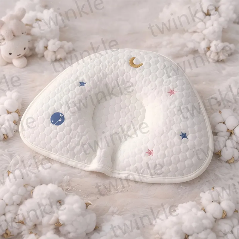 Анатомическая подушка «Облачко» для младенцев (1)