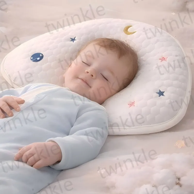 Анатомическая подушка «Облачко» для младенцев (4)