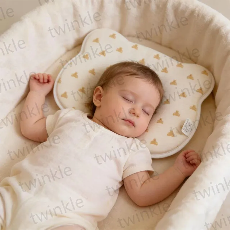 Анатомическая подушка для младенцев в форме медвежонка (1)