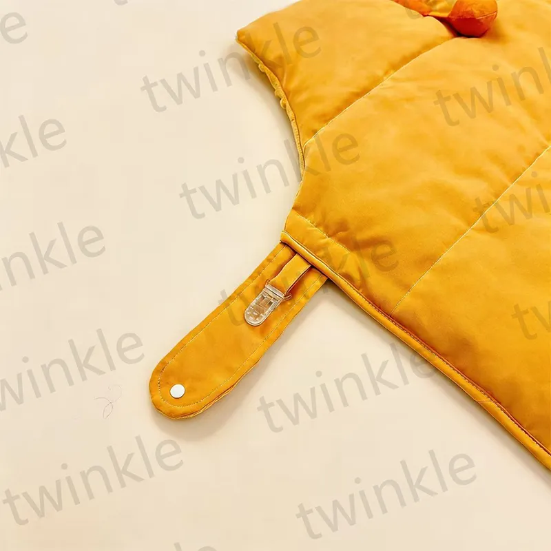 Ветрозащитное одеяло для коляски (4)