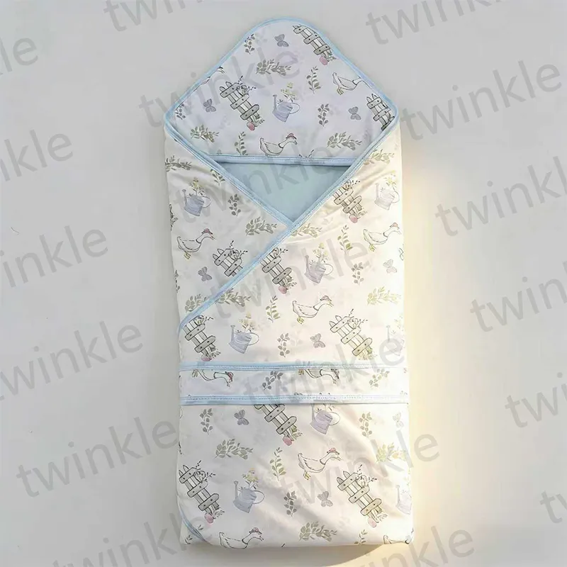 Тонкая пелёнка-конверт из хлопка с треугольным капюшоном для младенцев (3)